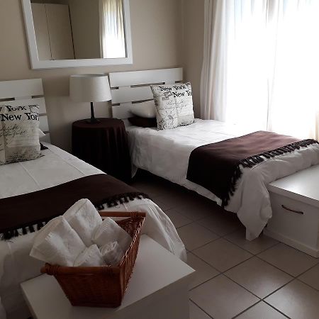 The Upper Deck Apartment Swellendam Luaran gambar